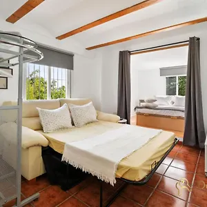 Casa De 2 Con Piscina Privada Y Desayuno Incluido En Los Pinos De Alhaurin Apartamento